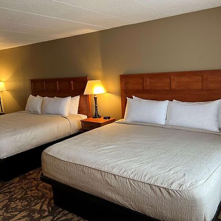 Best Western Derby Inn Eagle River Exterior photo