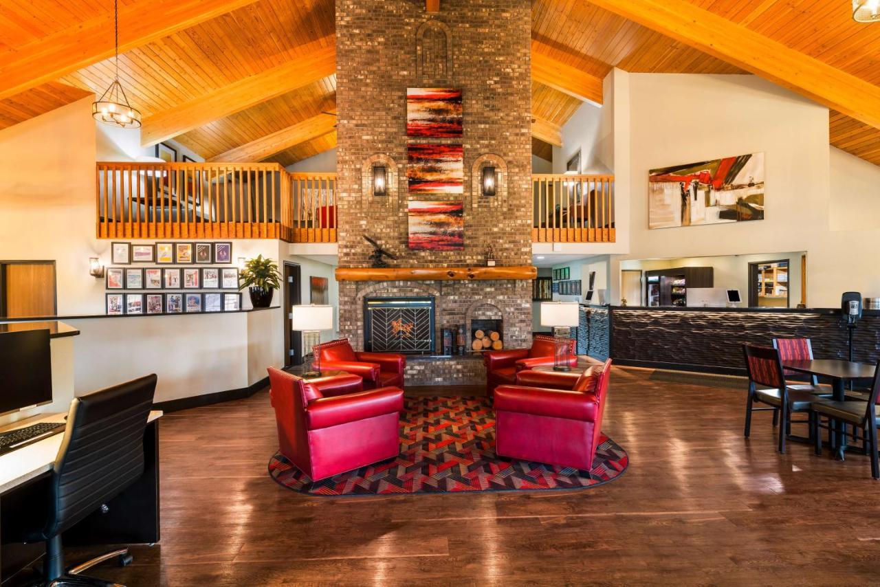 Best Western Derby Inn Eagle River Exterior photo