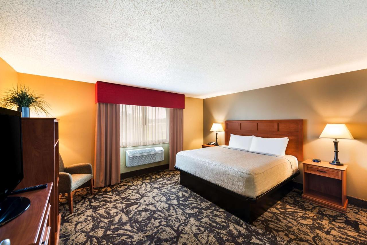 Best Western Derby Inn Eagle River Exterior photo