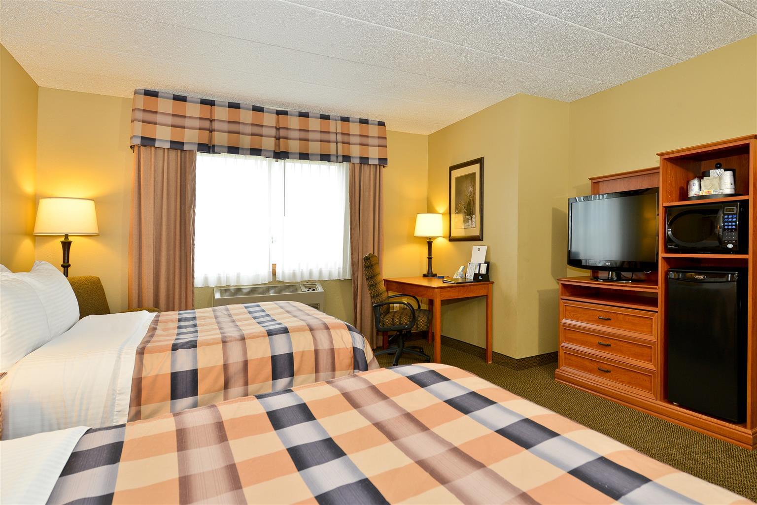 Best Western Derby Inn Eagle River Exterior photo